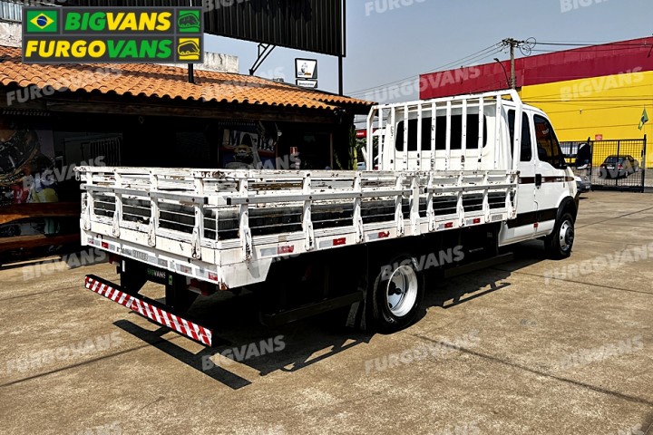 Galeria de fotos - Iveco 2018 Daily 70C17 Cabine Dupla + Carroceria de Madeira Branca (BIG-1190)